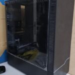 Gabinete Kolink Inspire K9 ATX mid tower (Usado sin caja)